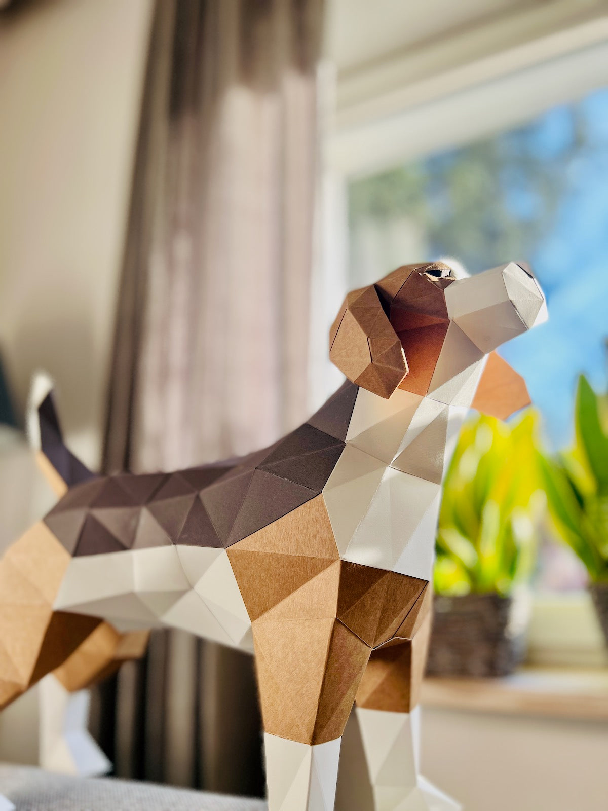 Beagle Dog Papercraft