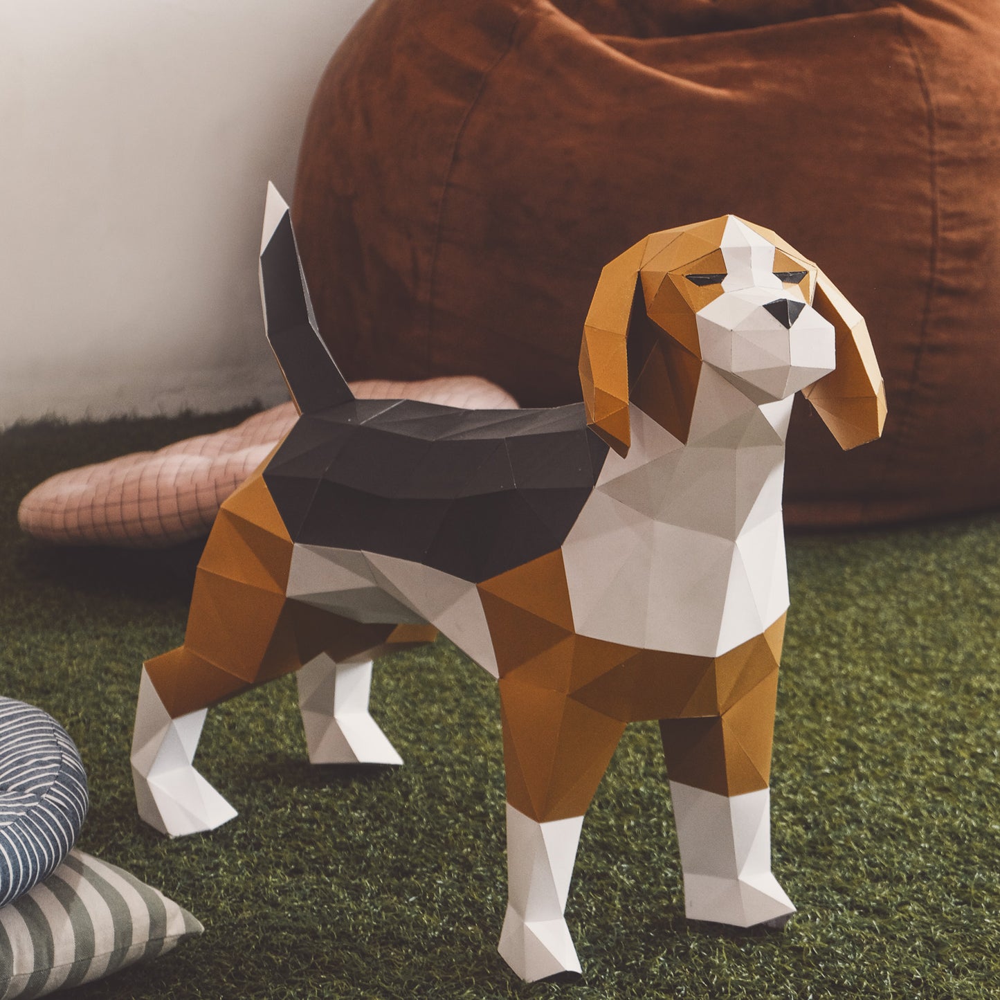 Beagle Dog Papercraft